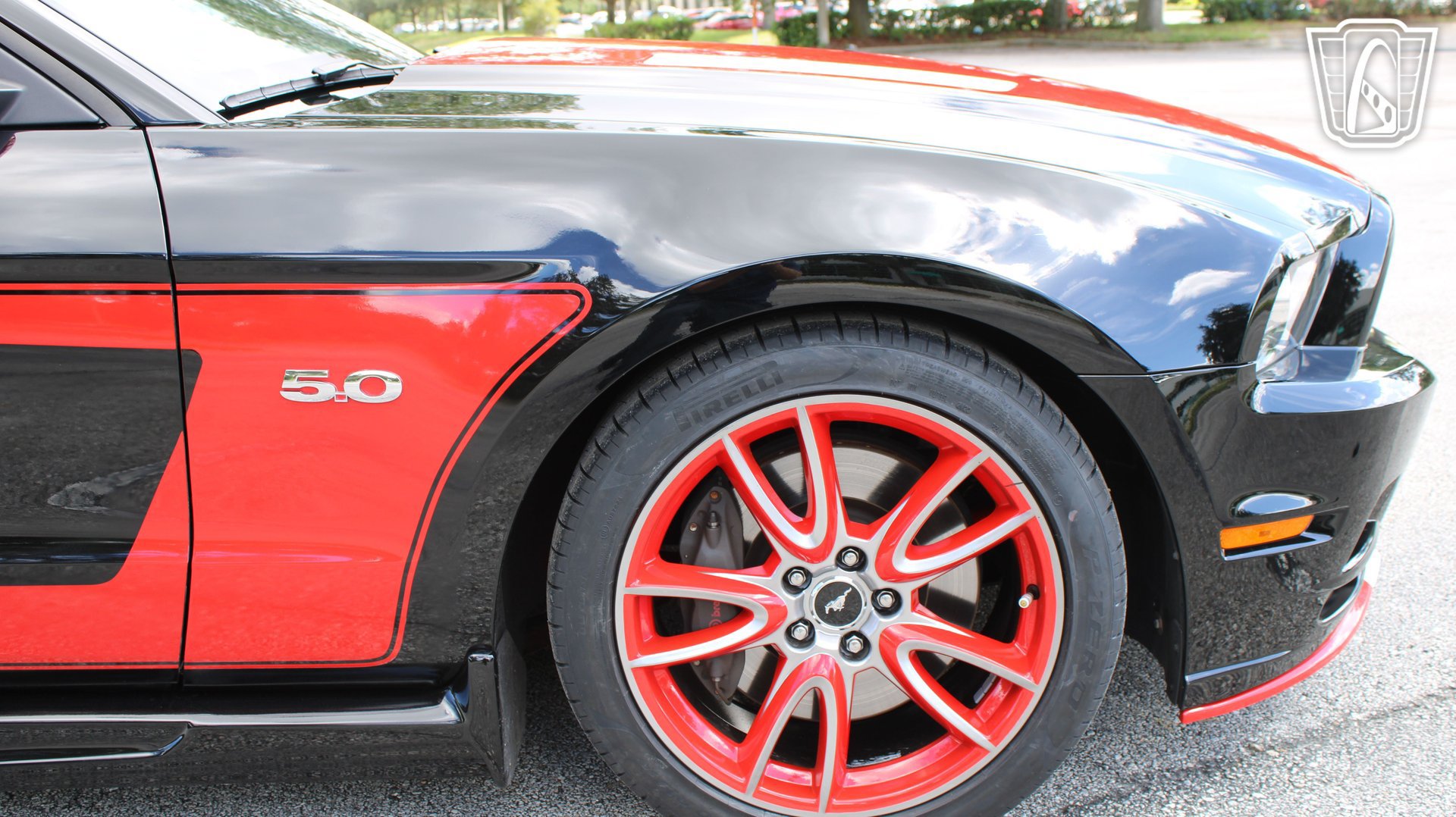 Used 2013 Ford Mustang GT Premium w/ Brembo Brake Pkg RWD image 35