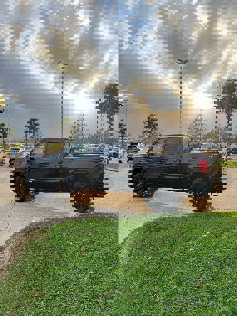 New 2026 GMC Sierra 1500 Elevation w/ Preferred Package image 5