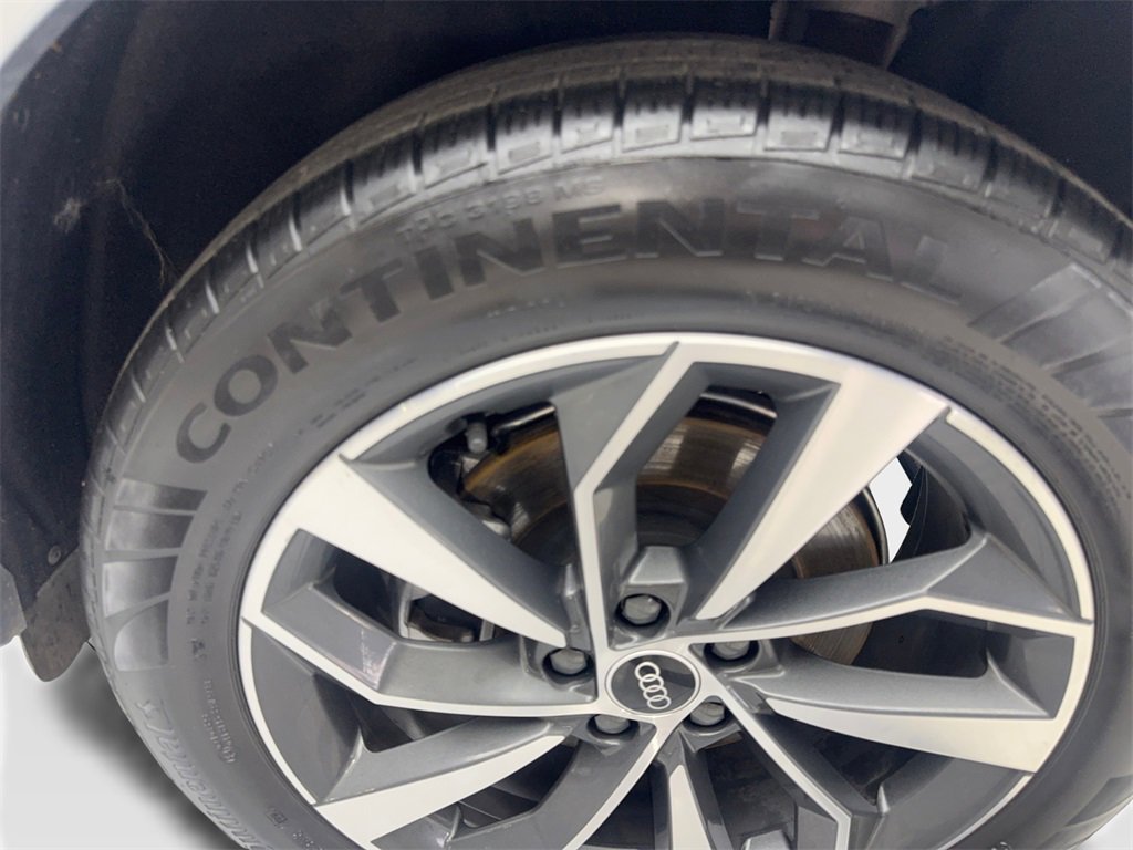 Used 2022 Audi Q5 2.0T Premium w/ Convenience Package image 90