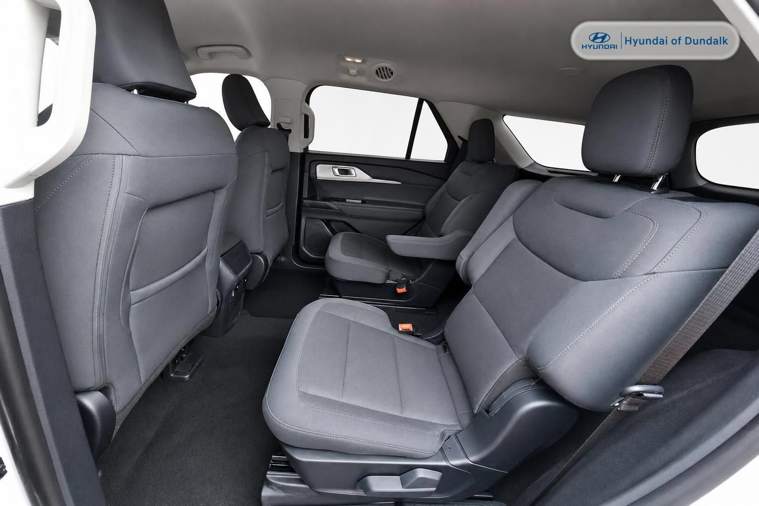Used 2026 Ford Explorer Active RWD image 12