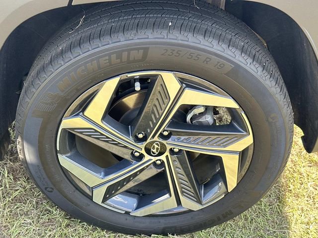 Used 2024 Hyundai Tucson Limited image 17