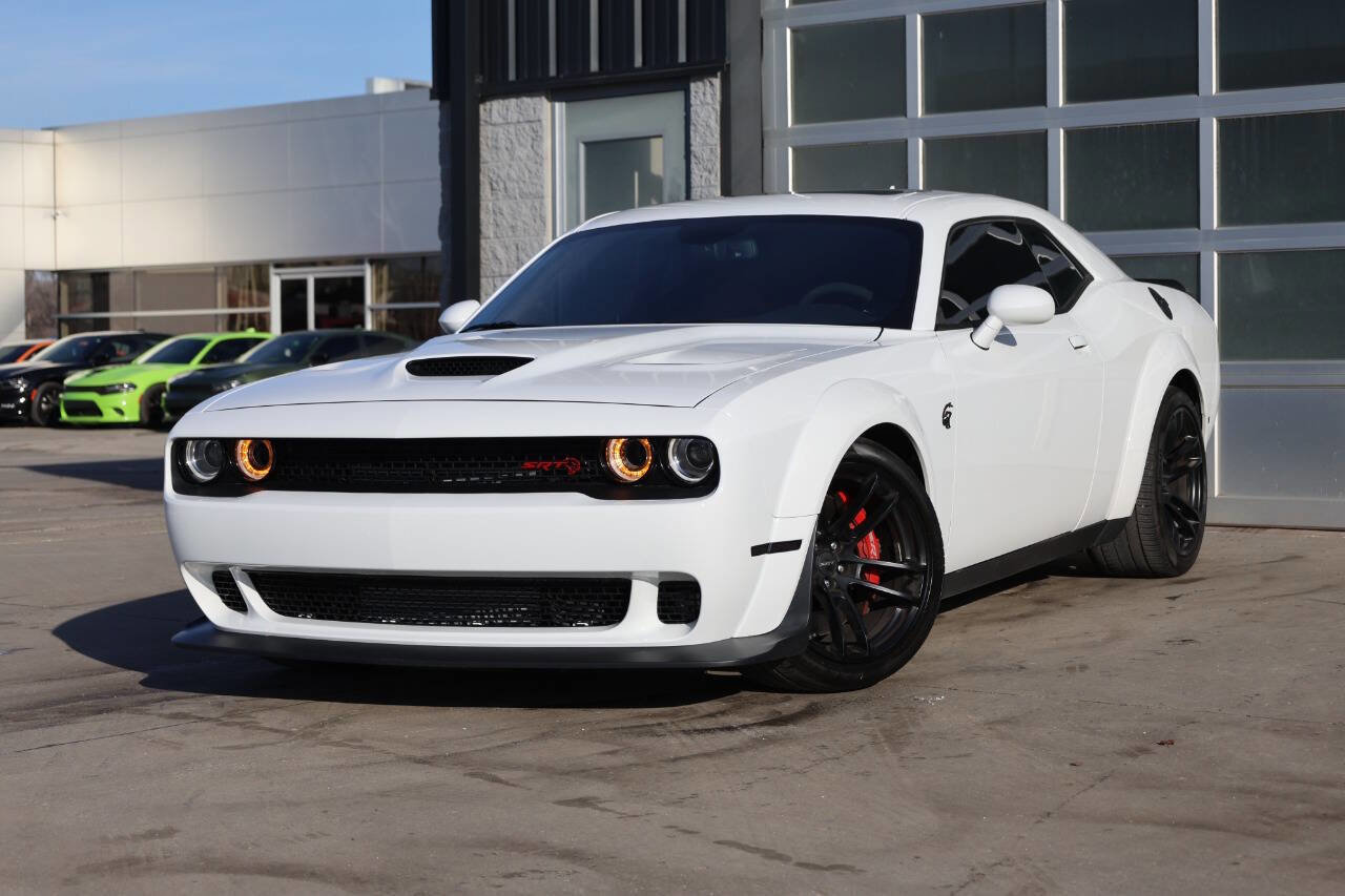 Used 2022 Dodge Challenger SRT Hellcat image 3