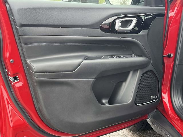 New 2026 Jeep Compass Limited image 12