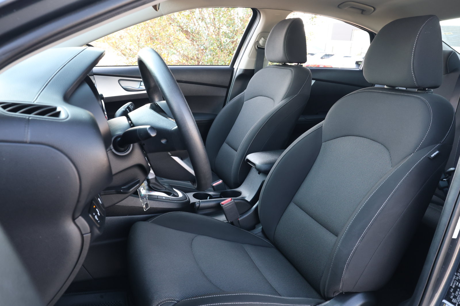 Used 2023 Kia Forte LXS w/ LXS Technology Package FWD image 27