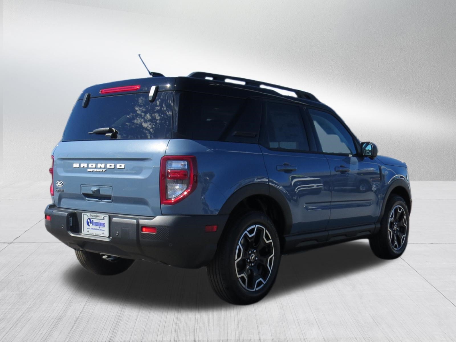 New 2026 Ford Bronco Sport Outer Banks w/ Outer Banks Tech Package+ AWD/4WD image 3