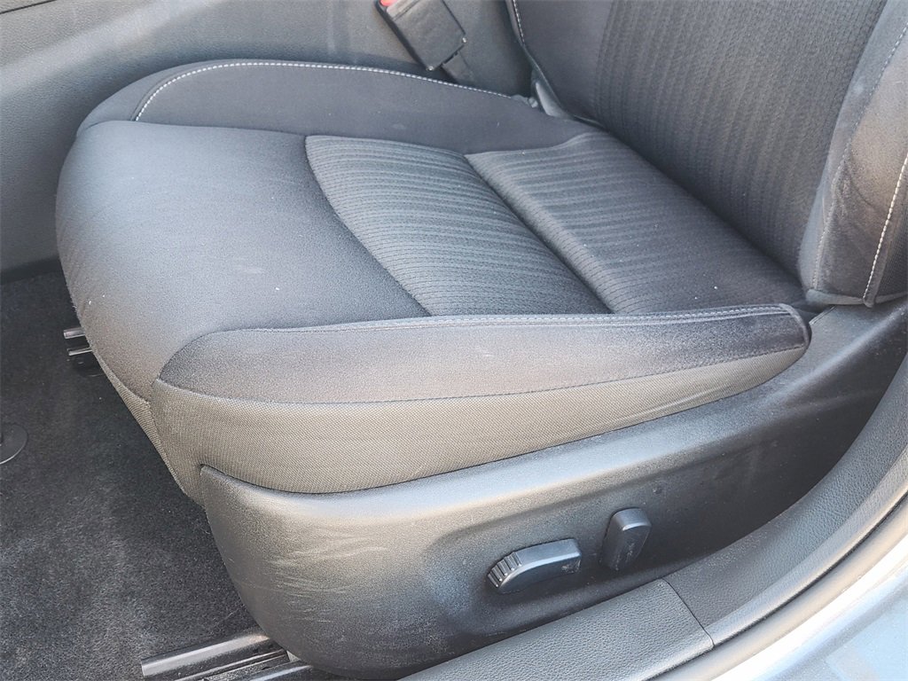 Used 2024 Nissan Altima 2.5 SV image 17