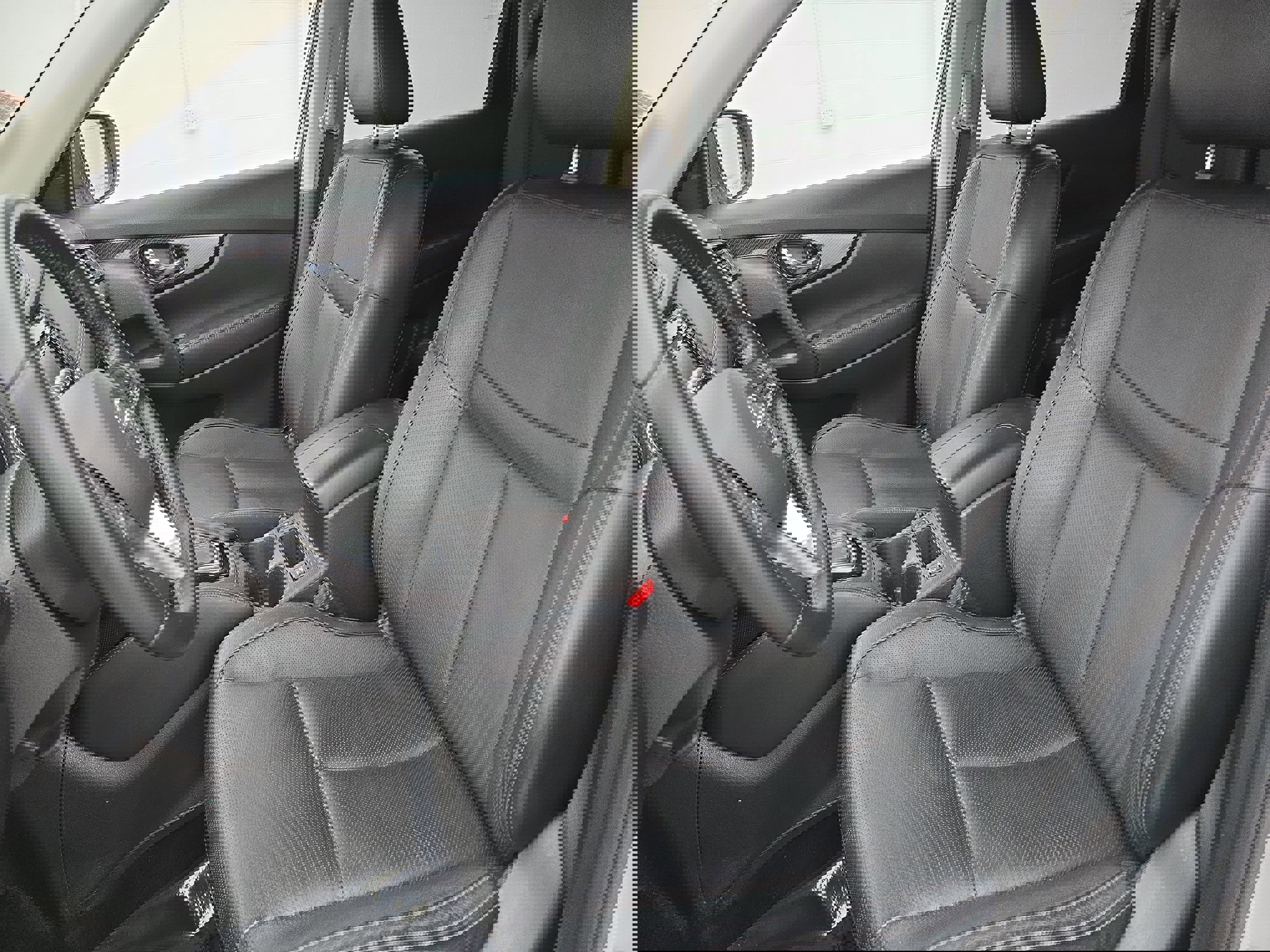 Used 2018 Nissan Rogue SL image 15