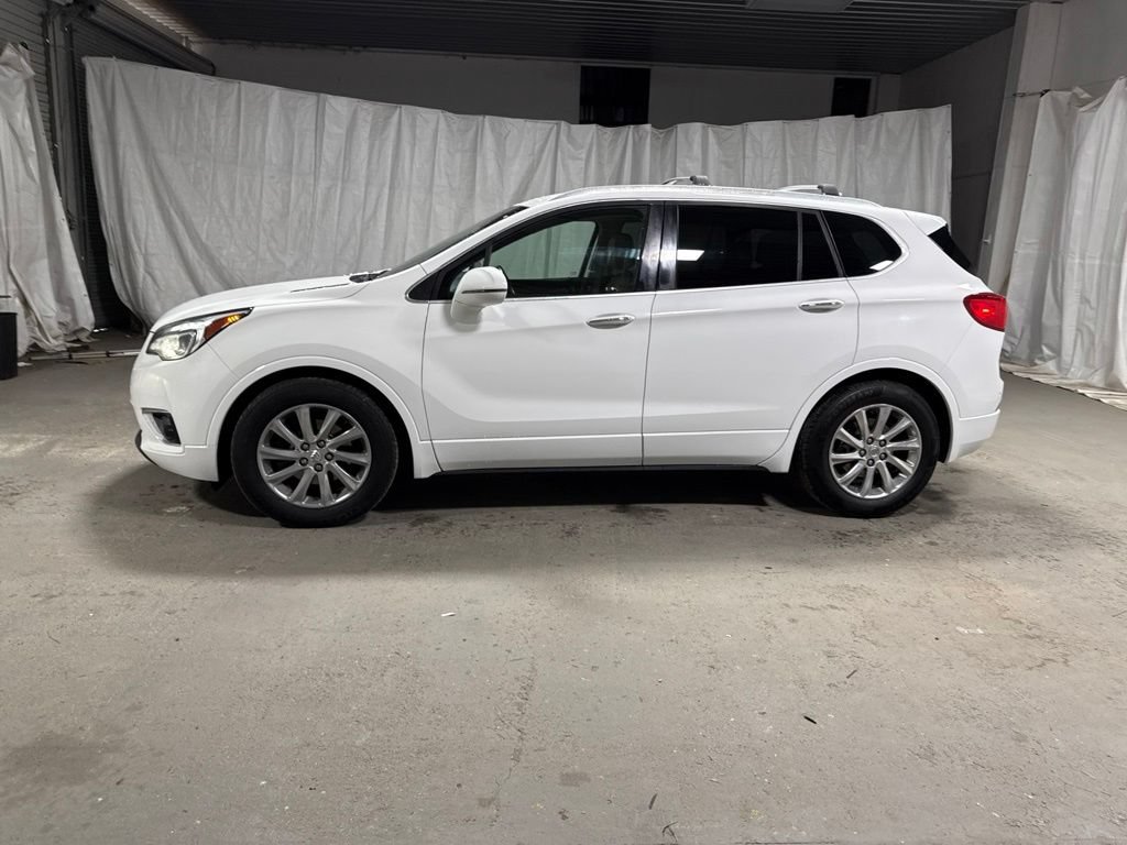Used 2019 Buick Envision Essence w/ LPO, Road Trip Package FWD image 4