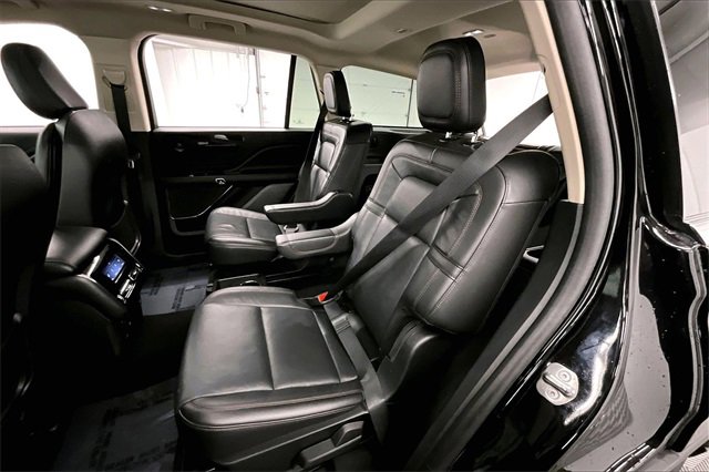 Used 2024 Lincoln Aviator Reserve image 21