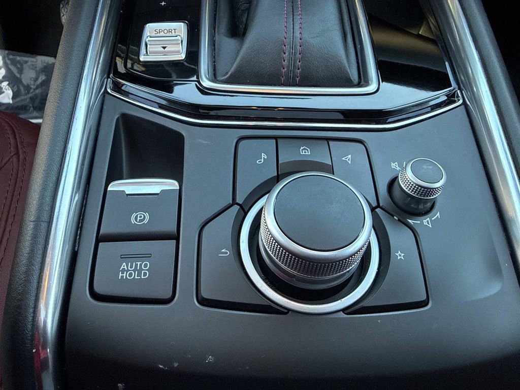 Certified 2022 MAZDA CX-5 Carbon Edition image 39