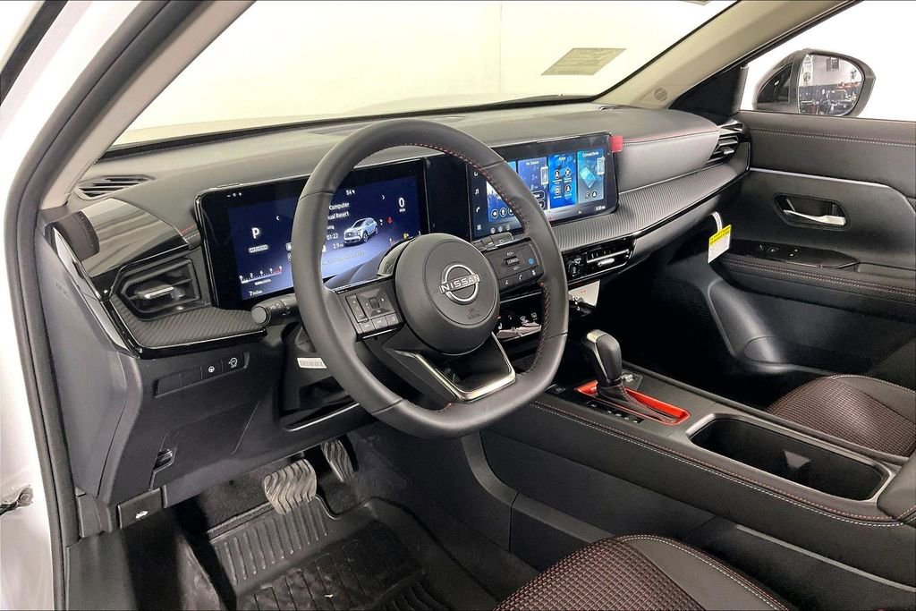 New 2026 Nissan Kicks SR w/ SR Premium Package image 8