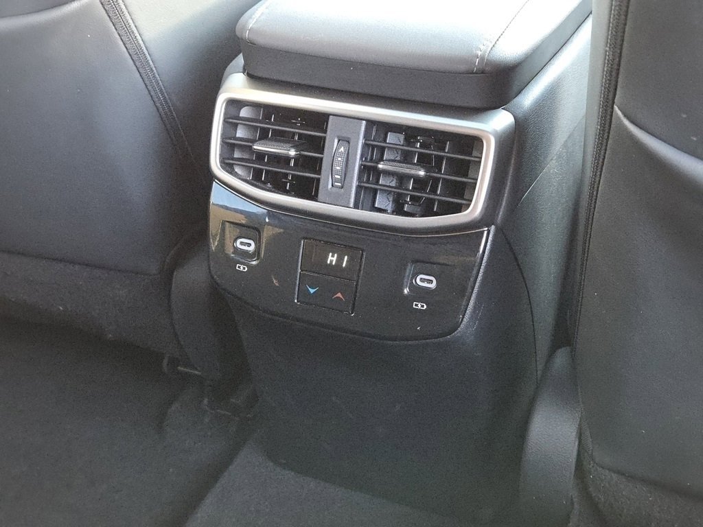 Used 2023 Lexus RX 350h image 34