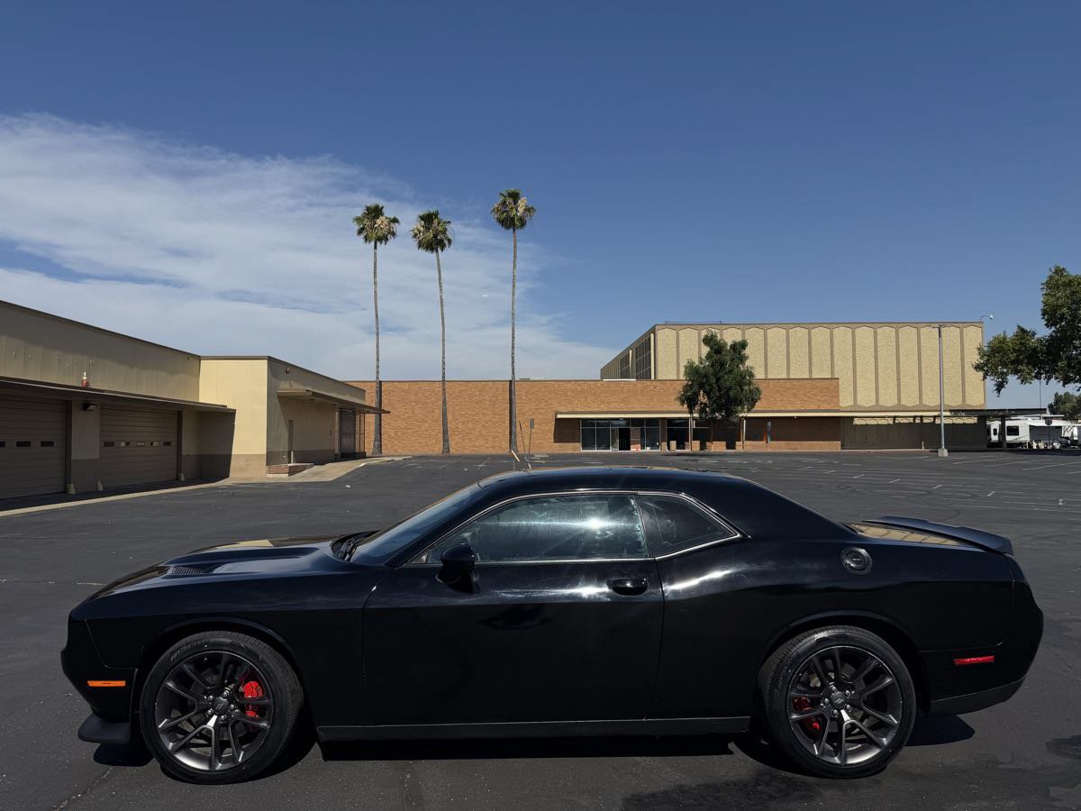 Used 2021 Dodge Challenger R/T Scat Pack w/ Plus Package RWD image 4