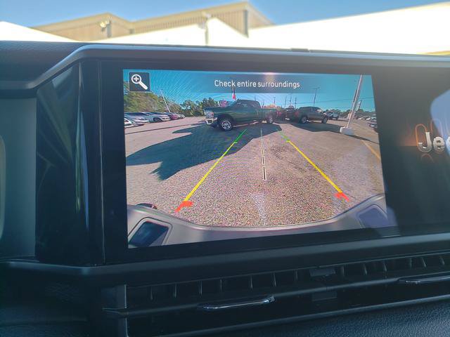 Used 2026 Jeep Gladiator Sport AWD/4WD image 23