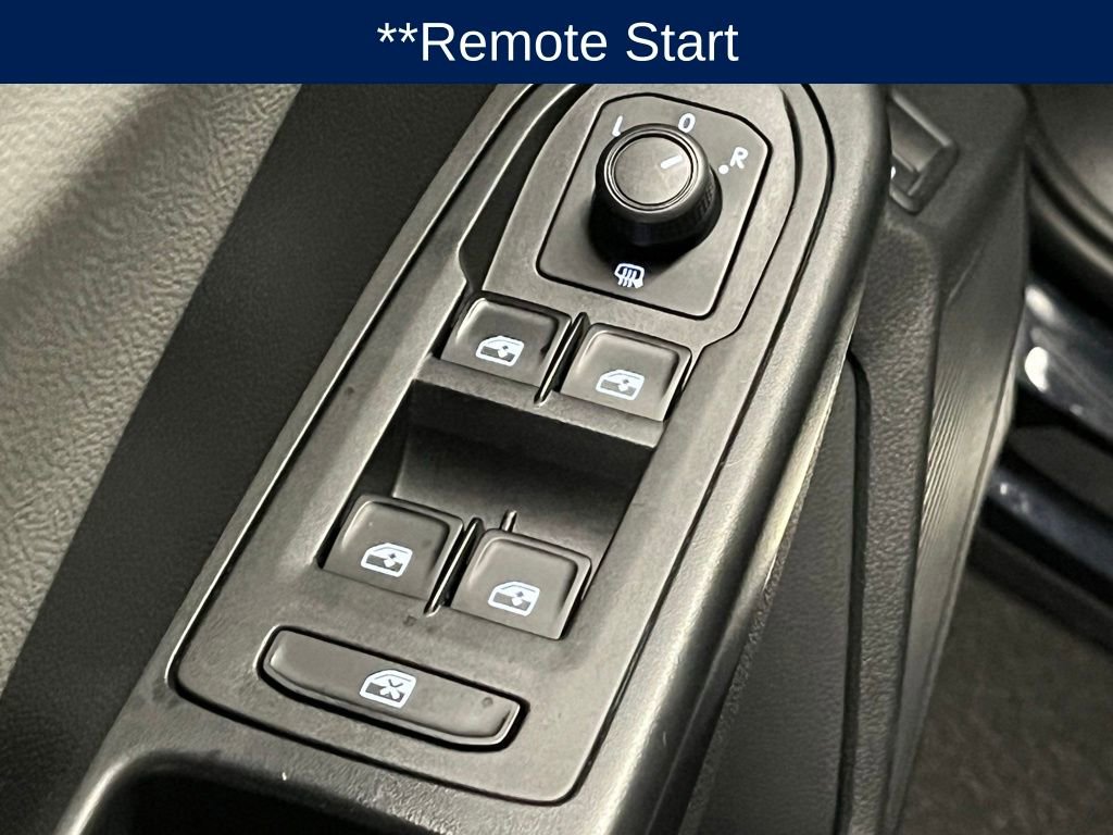 Used 2022 Volkswagen Taos SE w/ Panoramic Sunroof Package image 16