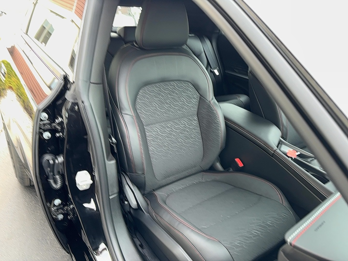 New 2026 Dodge Charger R/T w/ Driver Convenience Group AWD/4WD image 5