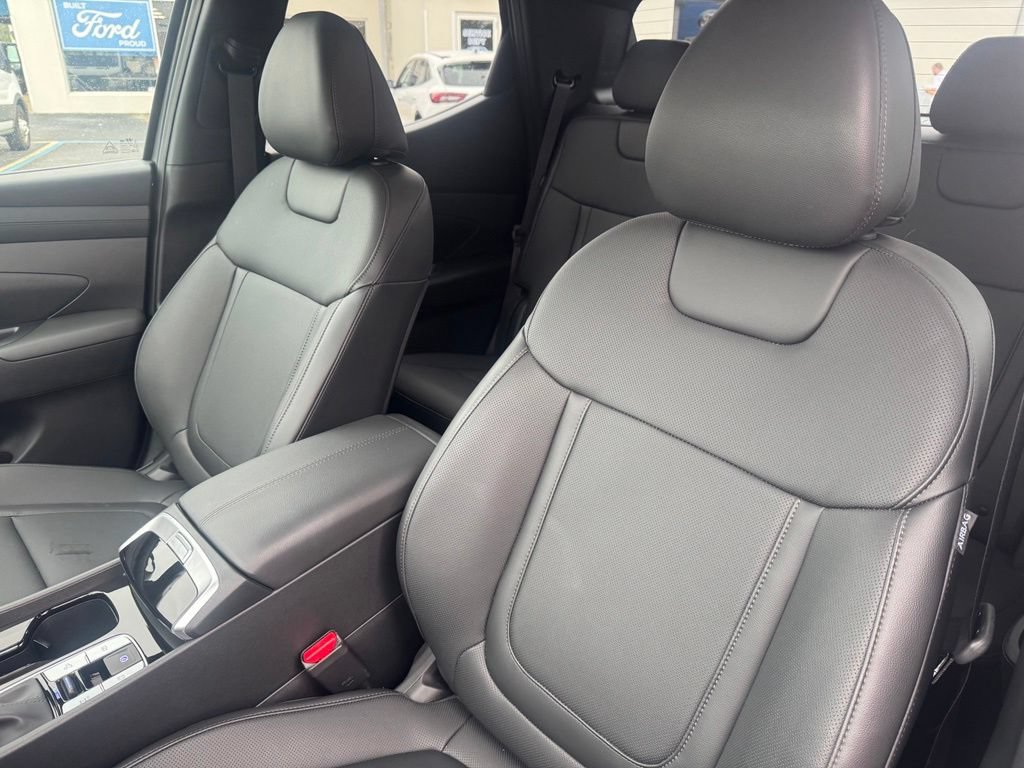 Used 2026 Hyundai Santa Cruz SEL AWD/4WD image 17