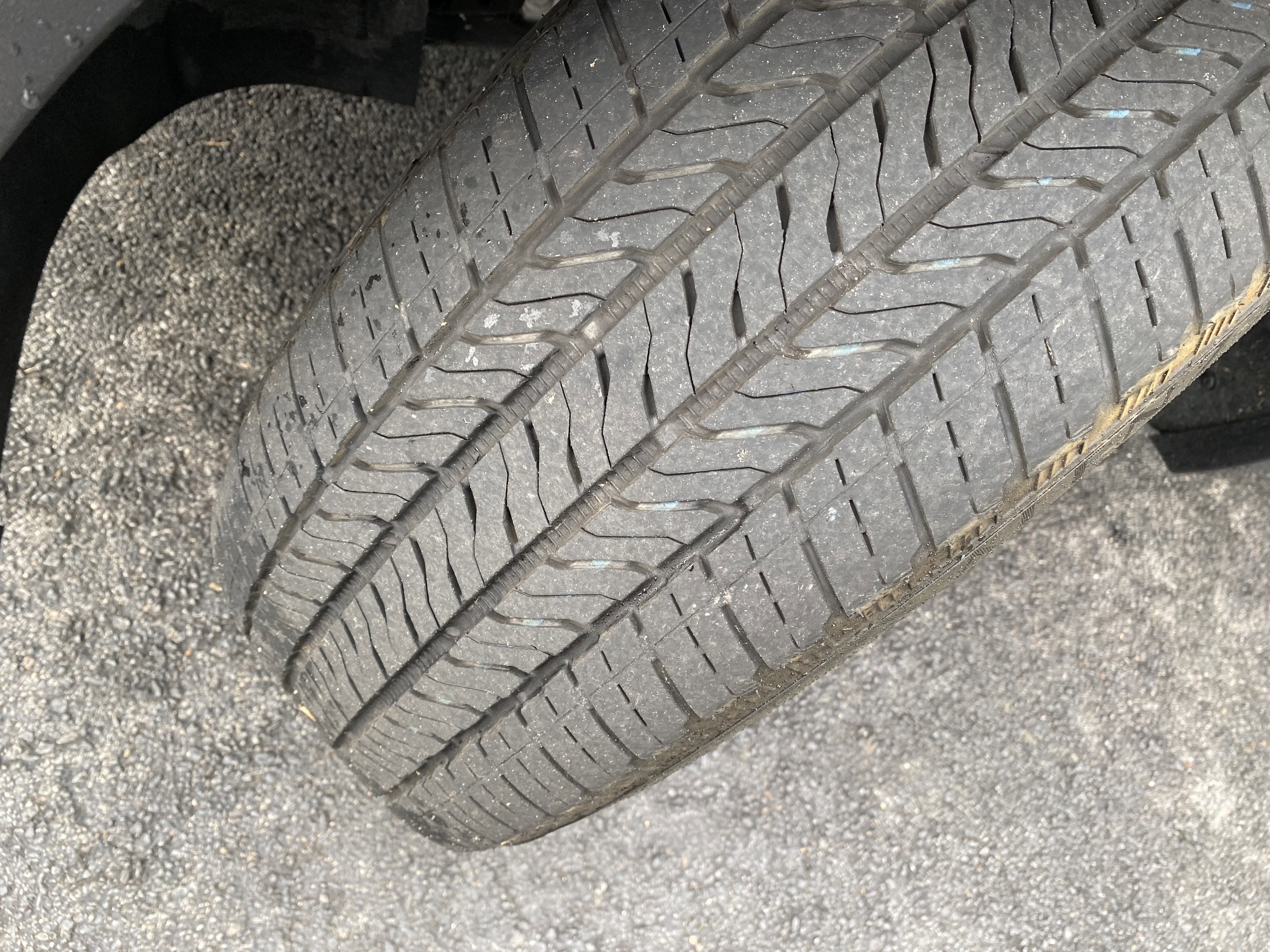 Used 2024 GMC Terrain SLE image 12