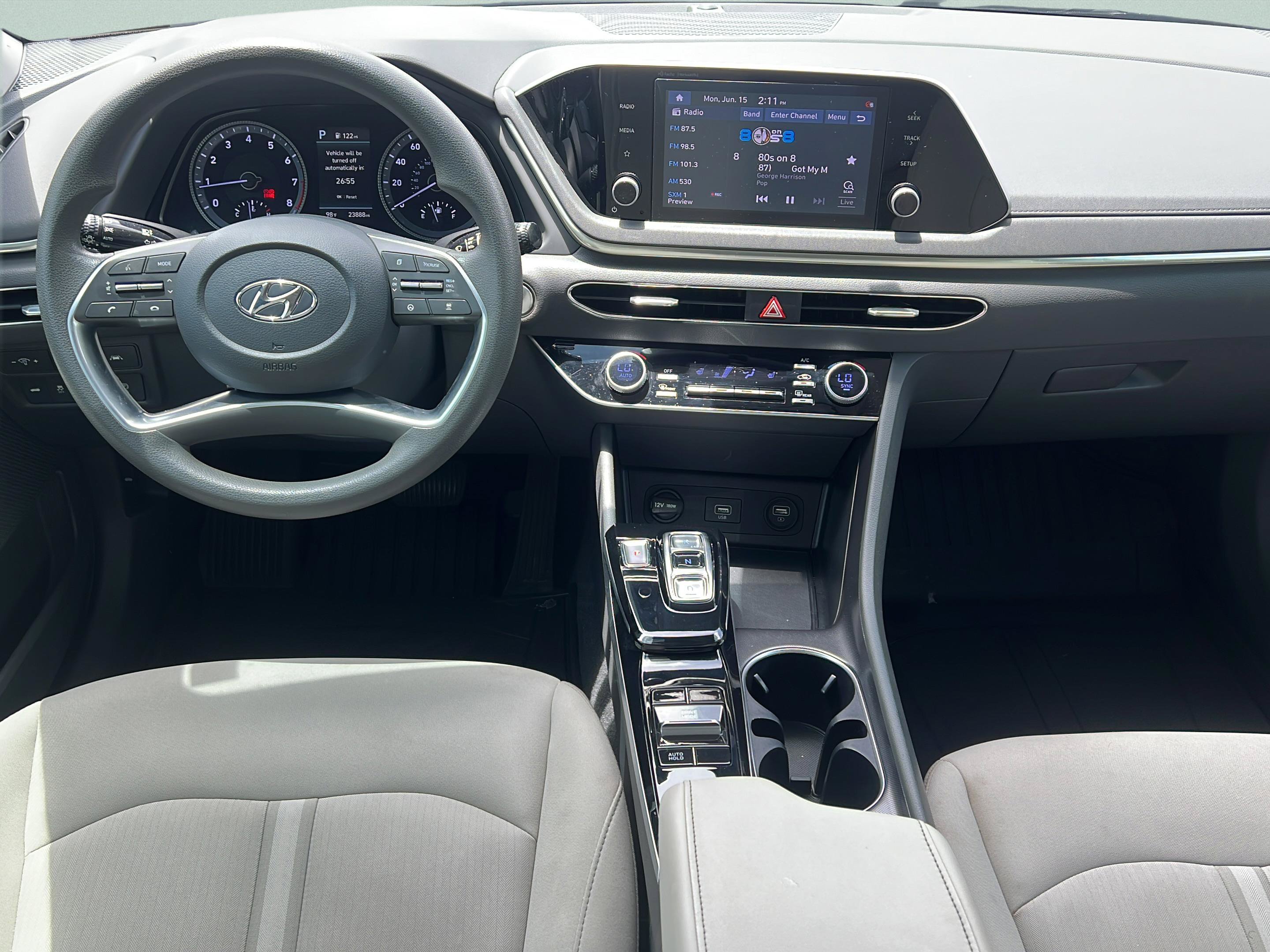 Used 2022 Hyundai Sonata SEL w/ Cargo Package FWD image 13