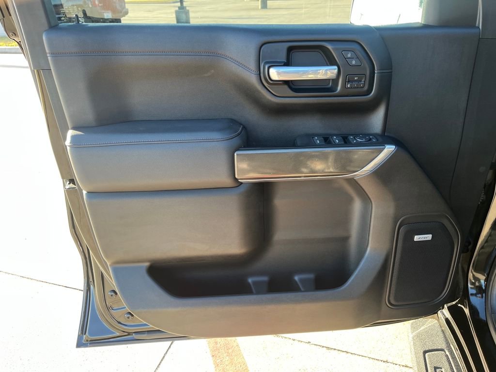 Used 2021 GMC Sierra 1500 AT4 w/ AT4 Premium Package image 11