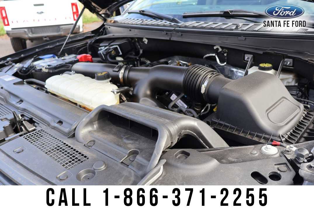 Used 2024 Ford Expedition XLT image 33