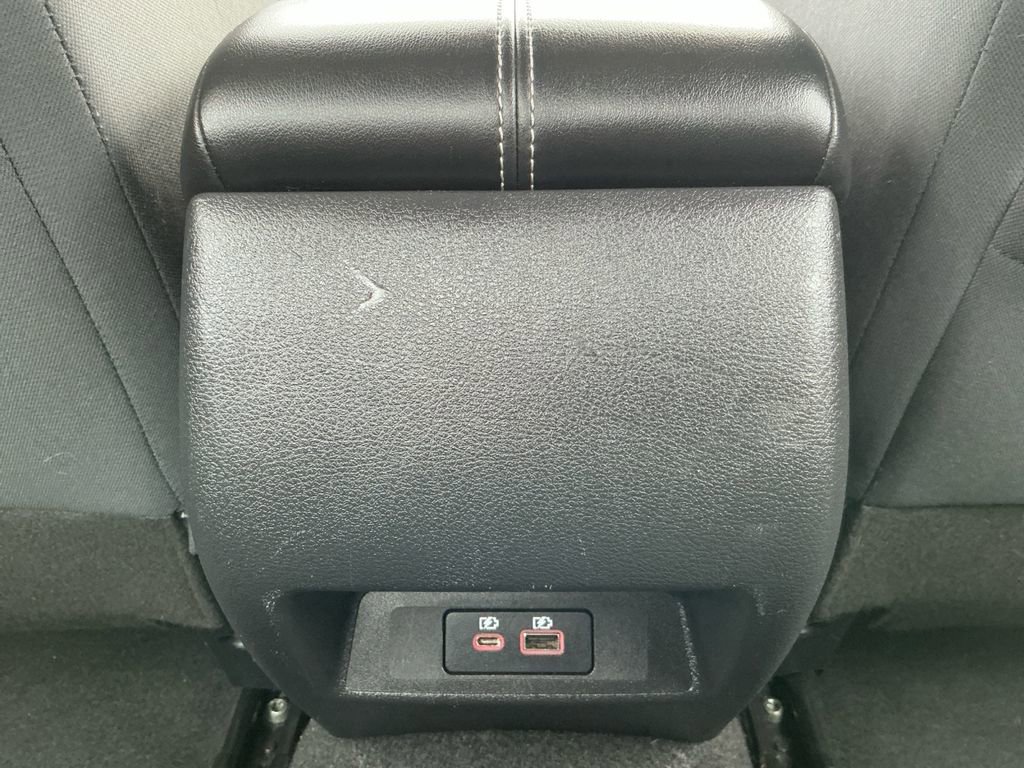 Used 2024 Nissan Altima 2.5 SV image 19