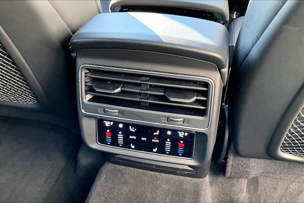 Used 2023 Audi Q7 3.0T Premium Plus w/ Premium Plus Package image 10