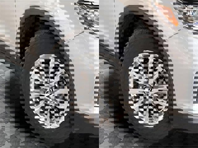 Used 2020 Nissan Rogue SV image 27