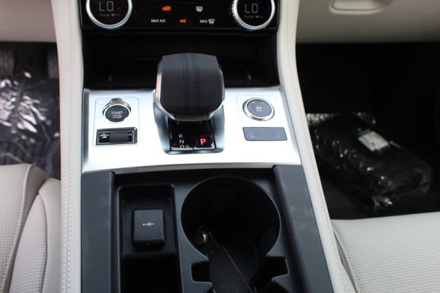 New 2026 Jaguar F-PACE R-Dynamic S image 13