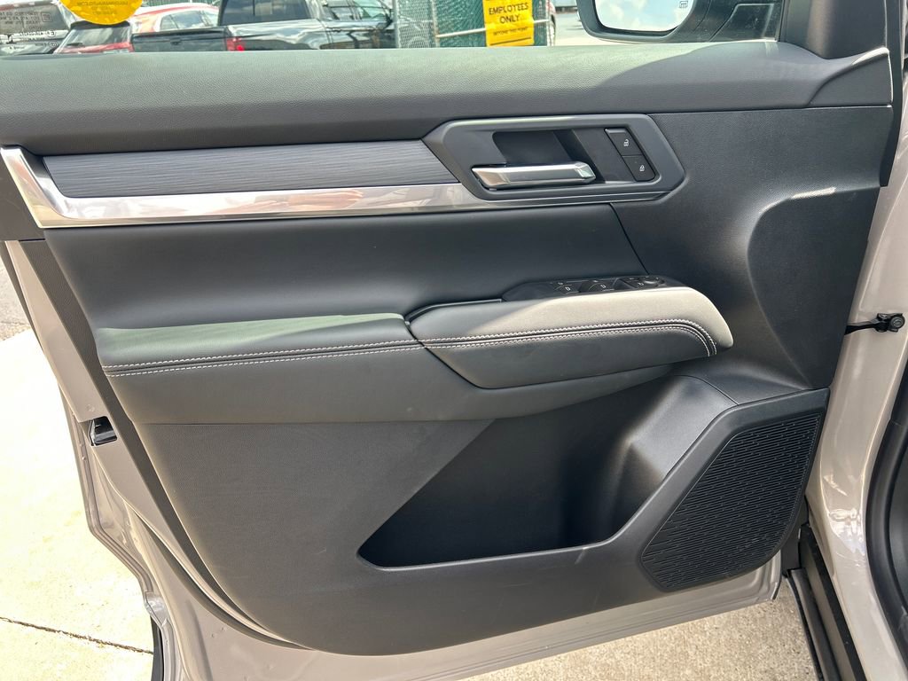 New 2026 GMC Terrain Elevation image 12