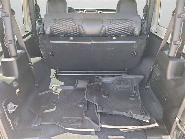 Used 2021 Jeep Wrangler Sport image 11