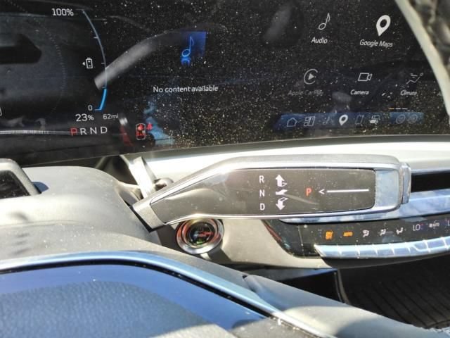 Used 2024 Cadillac Lyriq Sport RWD image 9