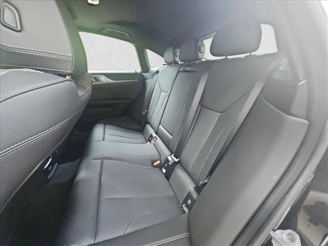 Used 2025 BMW 430i w/ Premium Package RWD image 18