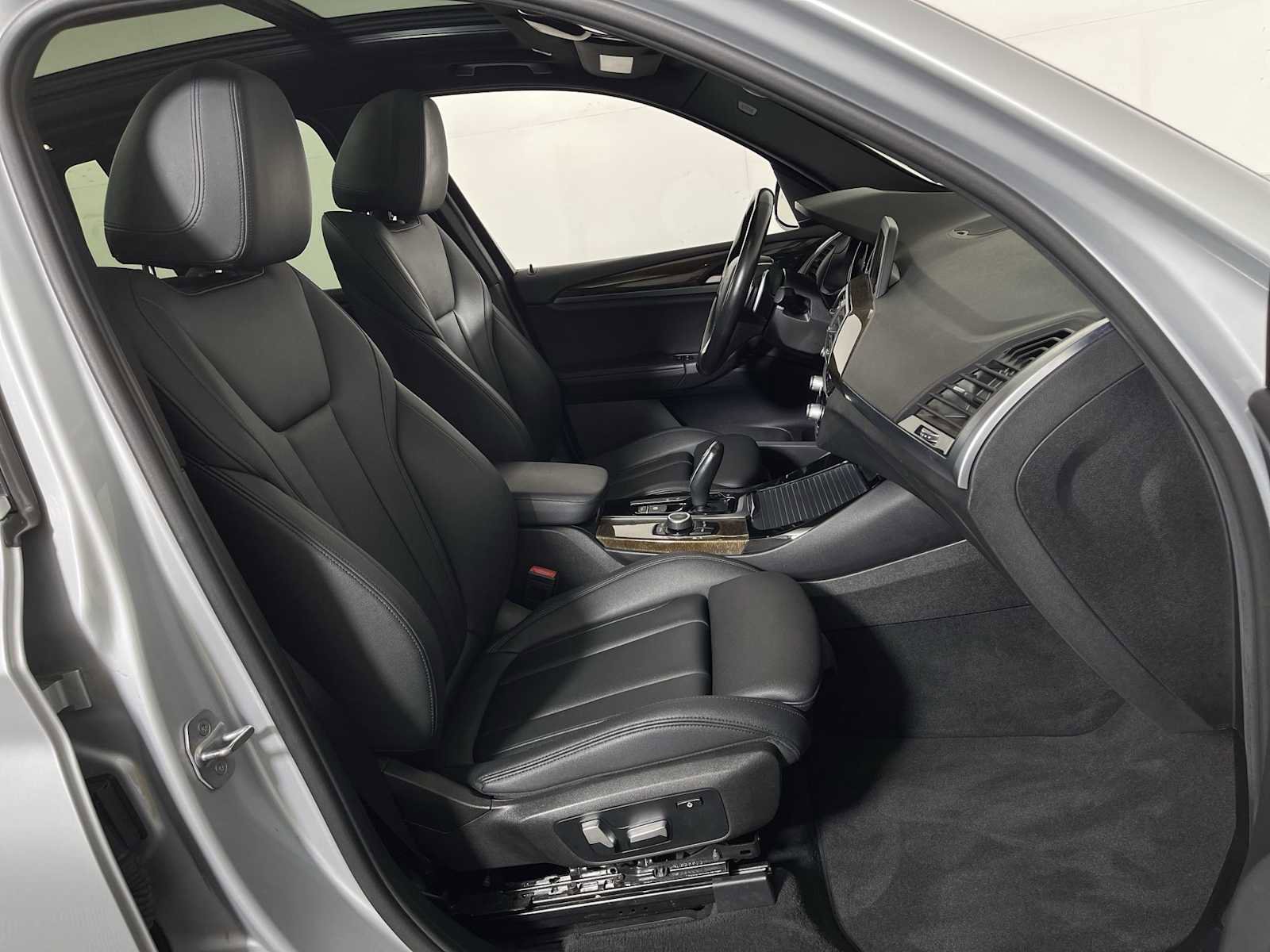 Used 2019 BMW X3 xDrive30i w/ Driving Assistance Package image 22