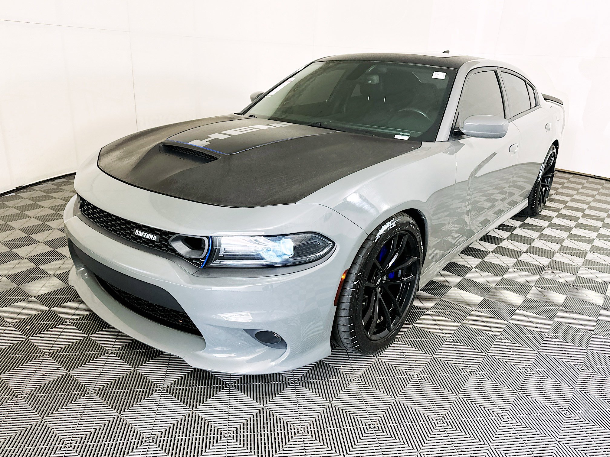 Used 2019 Dodge Charger Scat Pack w/ Daytona Edition Group RWD image 7