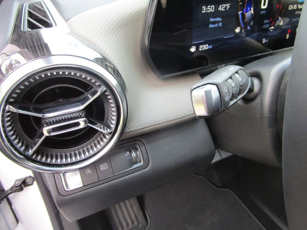 New 2026 Chevrolet Equinox LT w/ Convenience Package II image 23