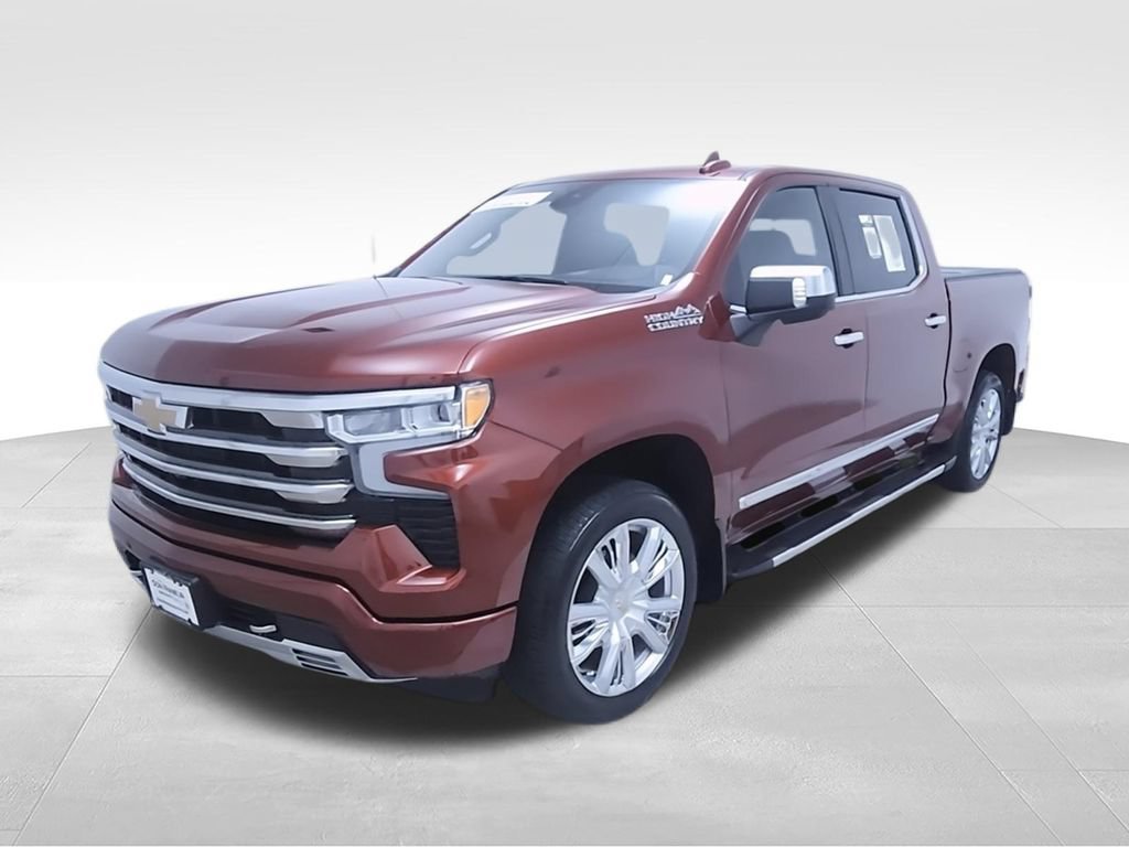 Used 2025 Chevrolet Silverado 1500 High Country w/ High Country Premium Package AWD/4WD image 8