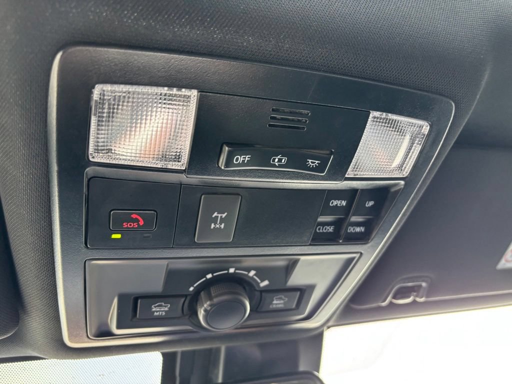 Used 2023 Toyota Tacoma TRD Pro AWD/4WD image 18