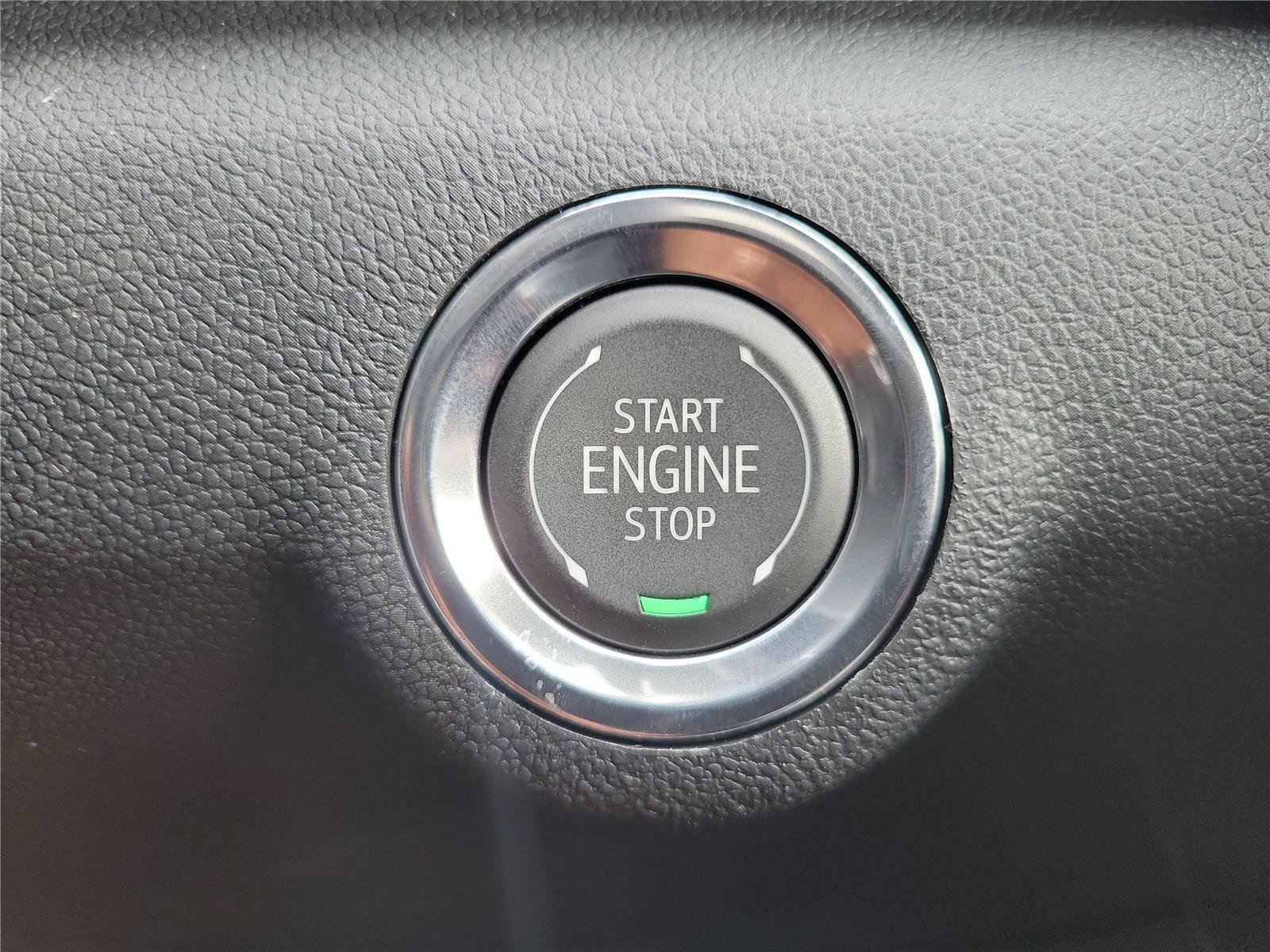 New 2027 GMC Terrain Elevation w/ Elevation Premium Package FWD image 30