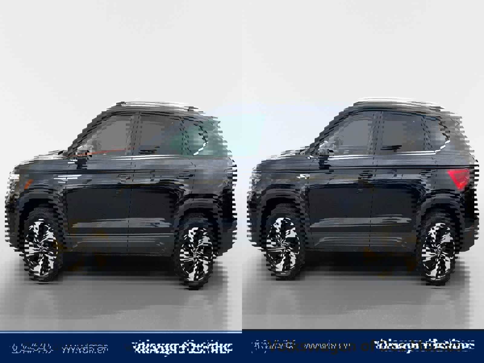 Certified 2024 Volkswagen Taos SE image 3