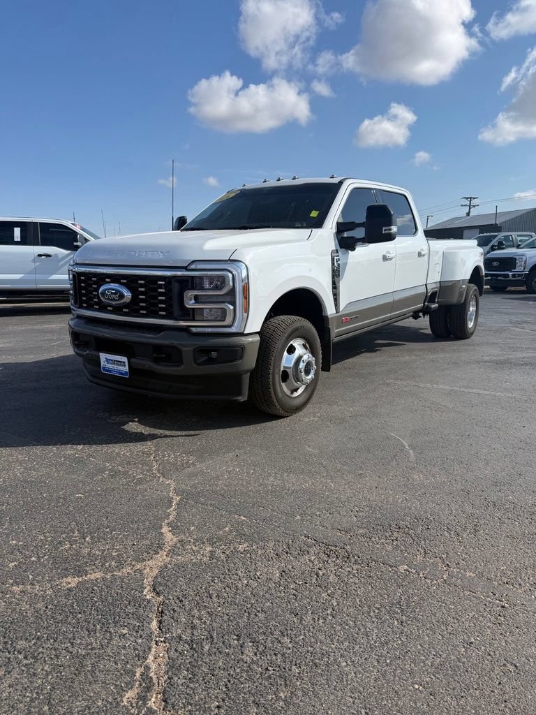 Used 2026 Ford F350 King Ranch AWD/4WD image 1