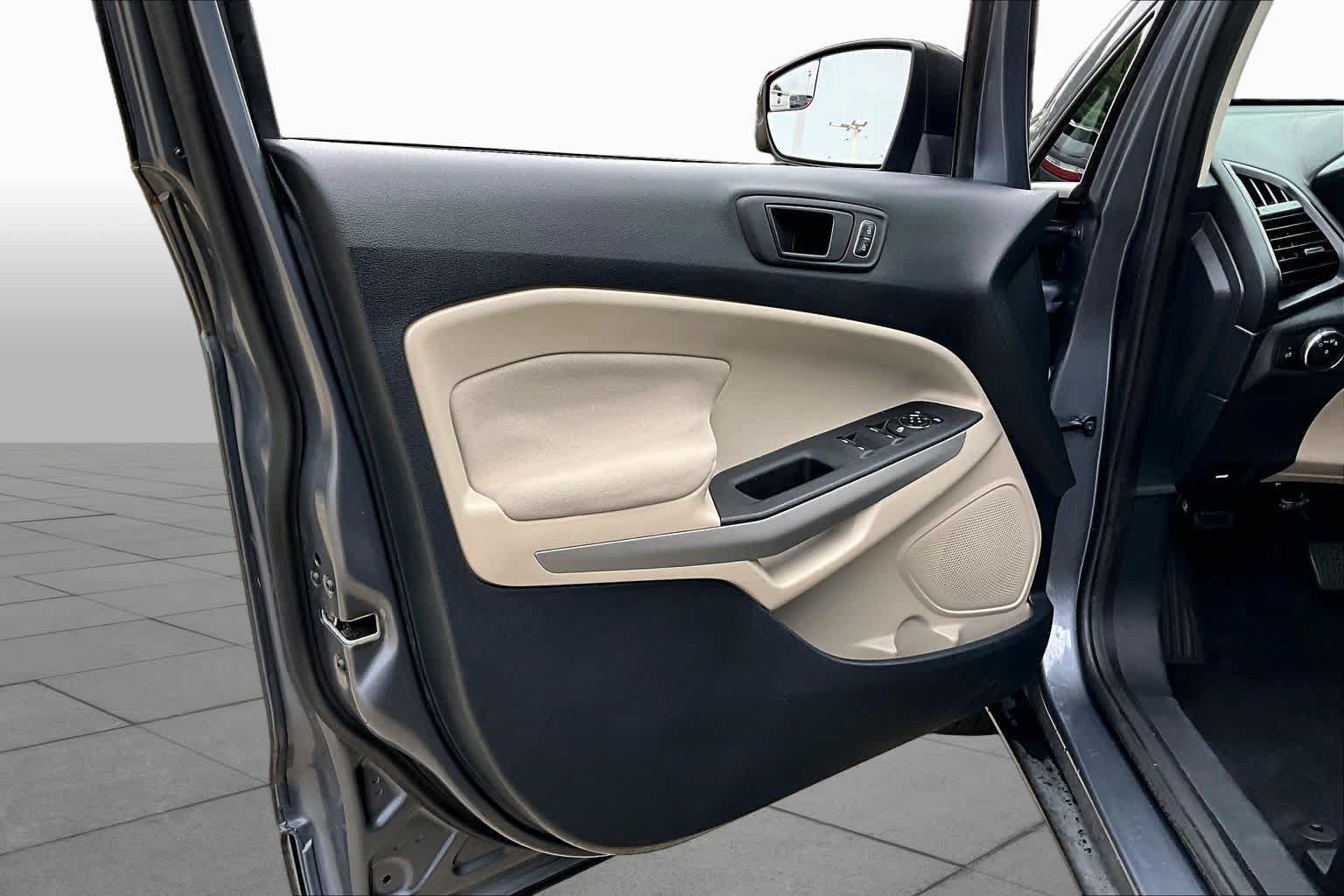 Used 2018 Ford EcoSport S FWD image 21