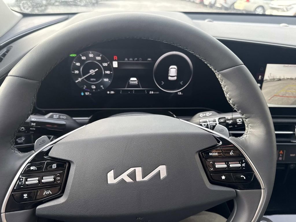New 2025 Kia Niro Wind w/ Wind Preserve Package image 11