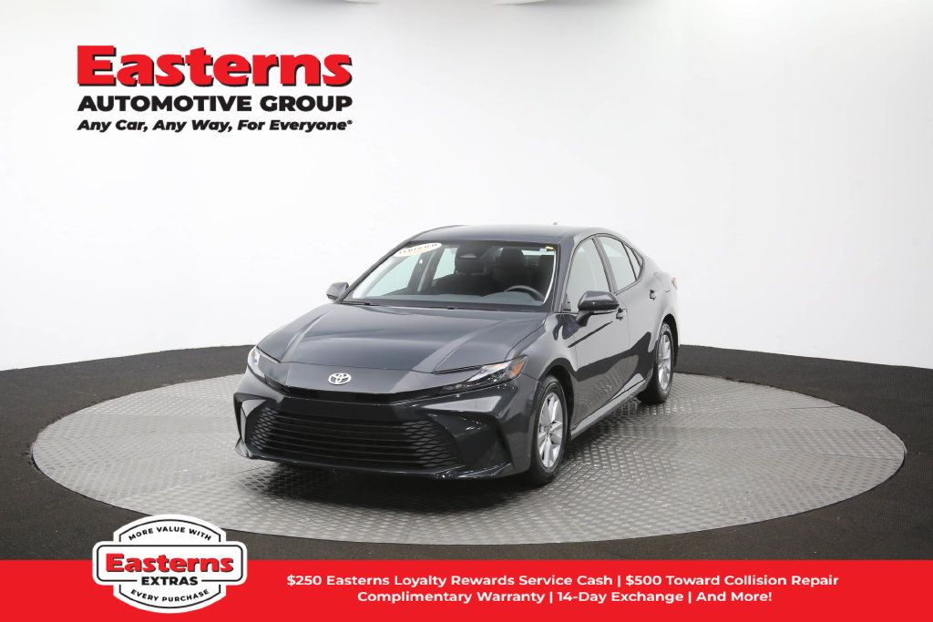 Used 2025 Toyota Camry LE FWD image 53