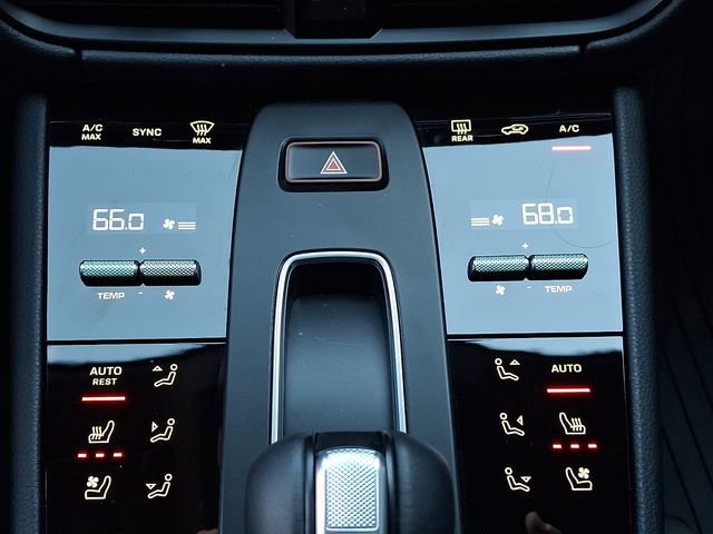 Certified 2026 Porsche Macan AWD/4WD image 20
