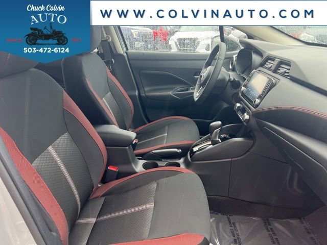 New 2025 Nissan Versa SR w/ Trunk Package image 24