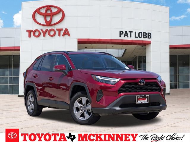 Used 2025 Toyota RAV4 XLE w/ Convenience Package FWD image 1