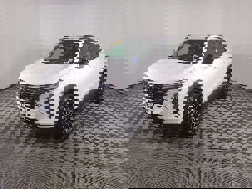 Used 2024 Chevrolet Trax RS w/ Sunroof Package image 1