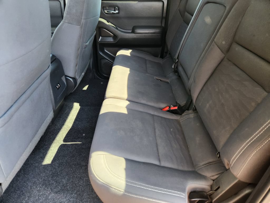 Used 2022 Nissan Frontier SV RWD image 20