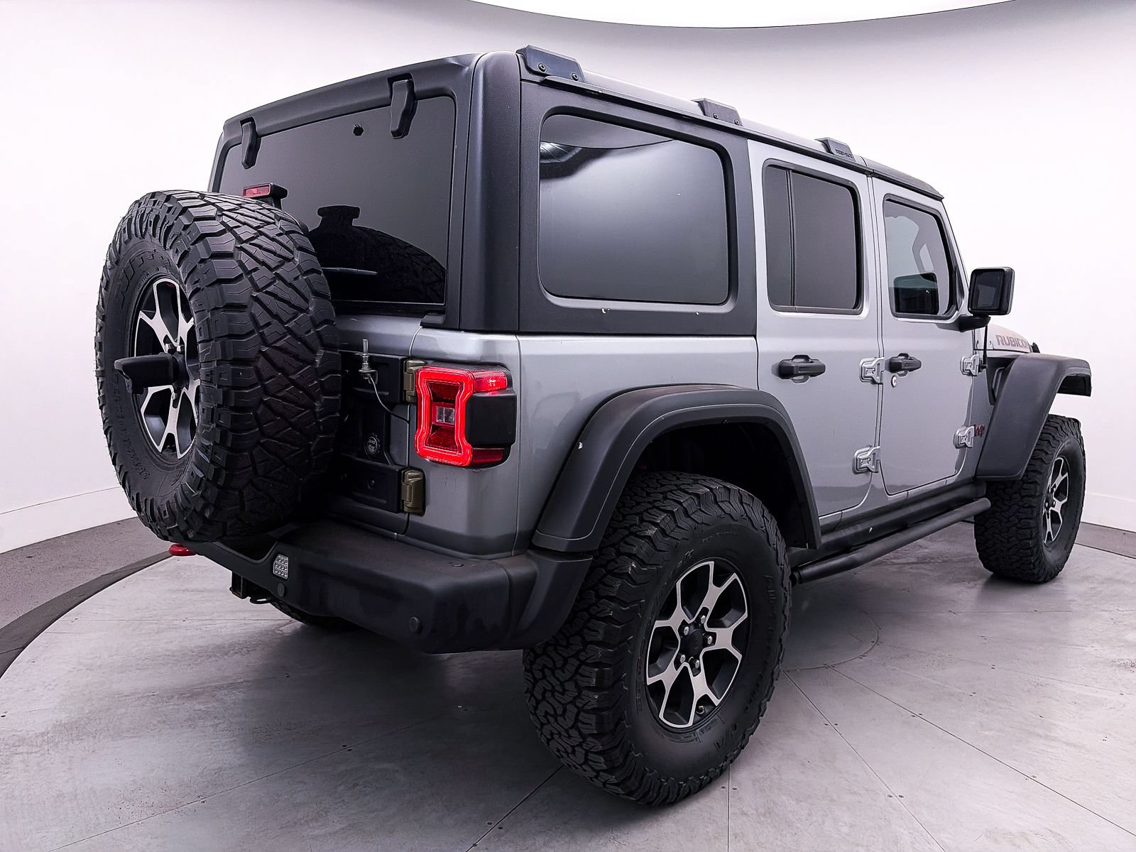 Used 2020 Jeep Wrangler Unlimited Rubicon AWD/4WD image 16